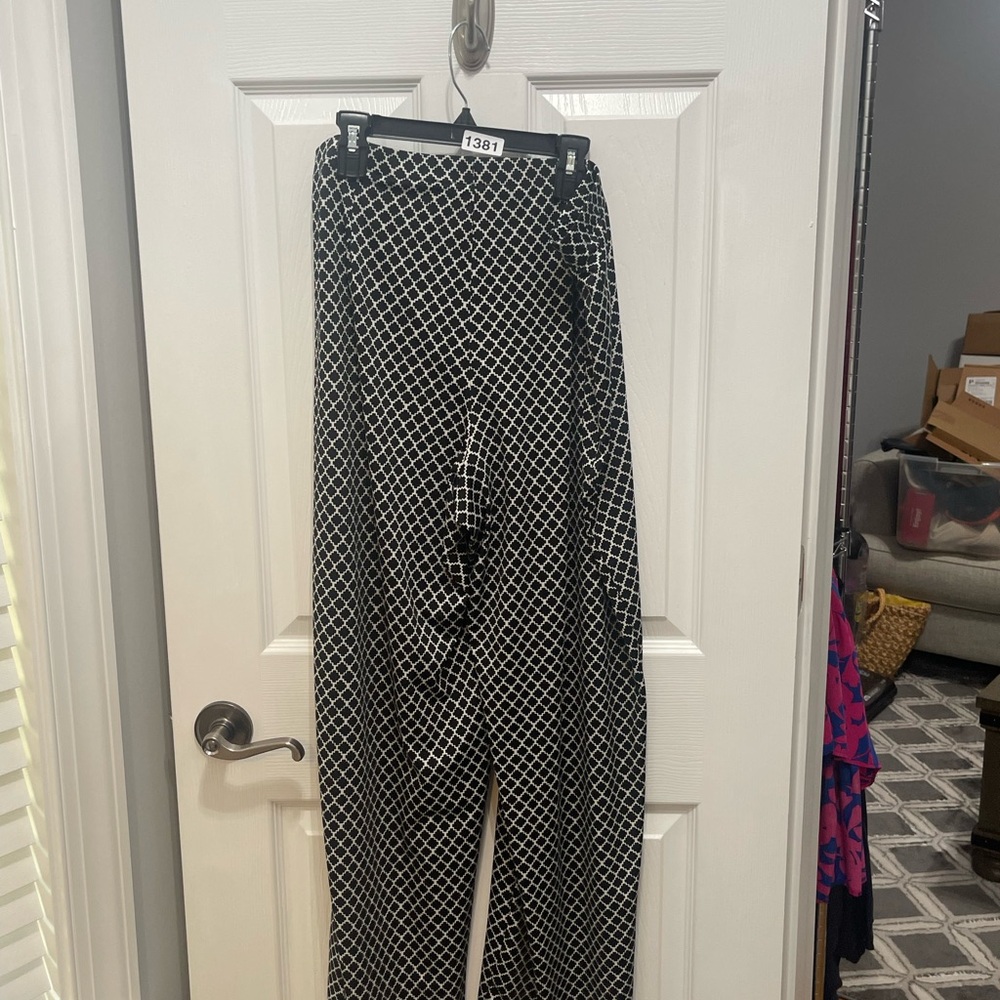 I.N. Studio Black and White  Trousers - Picture 4 of 4
